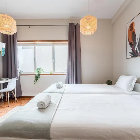 Daire Guestready - Oportogrow Central Batalha 1 *